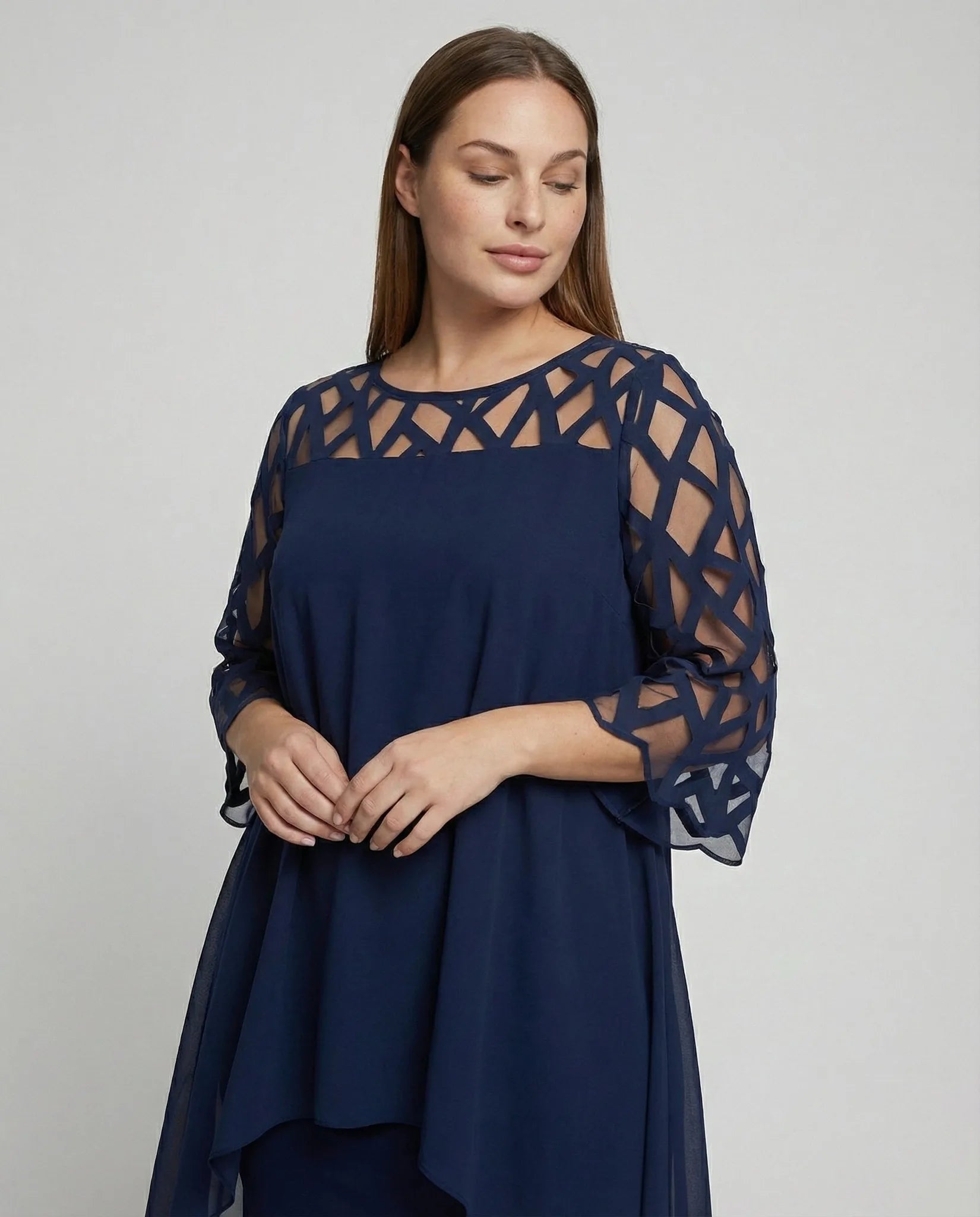 Sukienka midi plus size